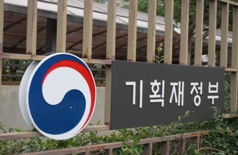 농축수산물 유통현장을 점검하고 사과·배 등 성수품 물가 관리에 총력 대응 농축수산물 유통현장을 점검하고 사과·배 등 성수품 물가 관리에 총력 대응