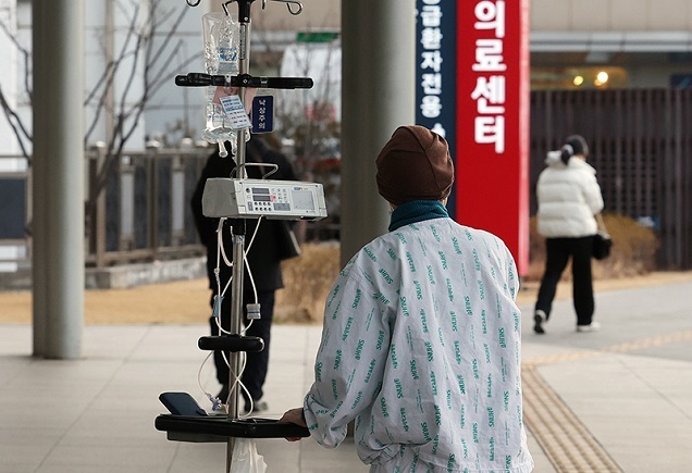 정부 “공익·사회질서 유지 위해 전공의 사직 제한 가능” 정부 “공익·사회질서 유지 위해 전공의 사직 제한 가능”