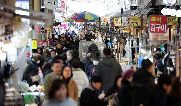 “전통시장 화재시설·노후 전선 정비해 드립니다” “전통시장 화재시설·노후 전선 정비해 드립니다”