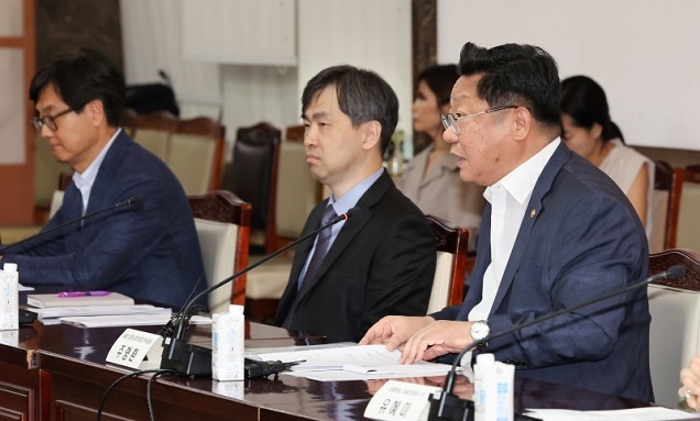 공공임대, 출산가구에 1순위 공급…인원별 면적 제한 폐지 공공임대, 출산가구에 1순위 공급…인원별 면적 제한 폐지