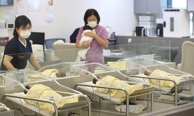 공무원 육아휴직 전 기간 ‘승진 근무경력’으로 인정 공무원 육아휴직 전 기간 ‘승진 근무경력’으로 인정