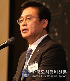 정우택 국민의힘 소속 국회부의장 정우택 국민의힘 소속 국회부의장