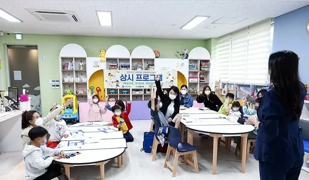 아이돌봄서비스 11만 가구로 확대…본인부담금도 추가 지원 아이돌봄서비스 11만 가구로 확대…본인부담금도 추가 지원