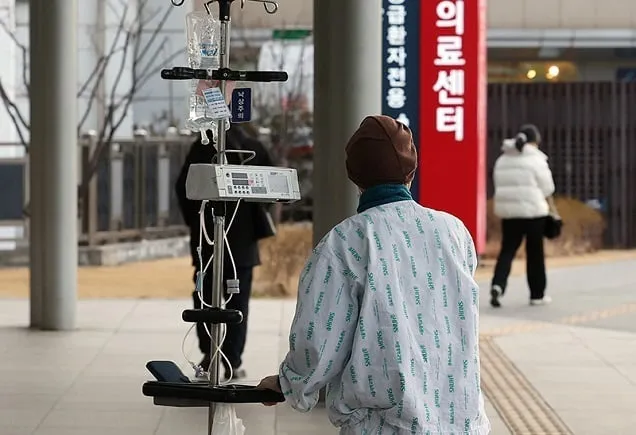 정부 “공익·사회질서 유지 위해 전공의 사직 제한 가능” 정부 “공익·사회질서 유지 위해 전공의 사직 제한 가능”