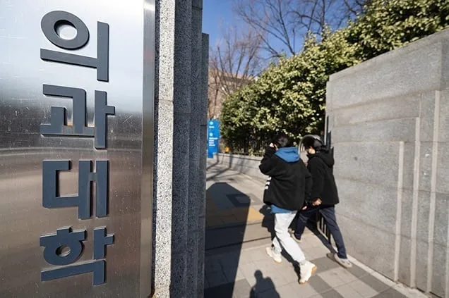 비수도권 전공의 배정, 입학 정원에 맞춰 상향 조정 비수도권 전공의 배정, 입학 정원에 맞춰 상향 조정