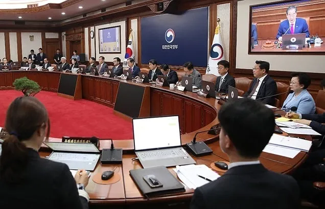 한 총리 “채 상병 특검법안 많은 문제점 있어…삼권분립 위배” 한 총리 “채 상병 특검법안 많은 문제점 있어…삼권분립 위배”