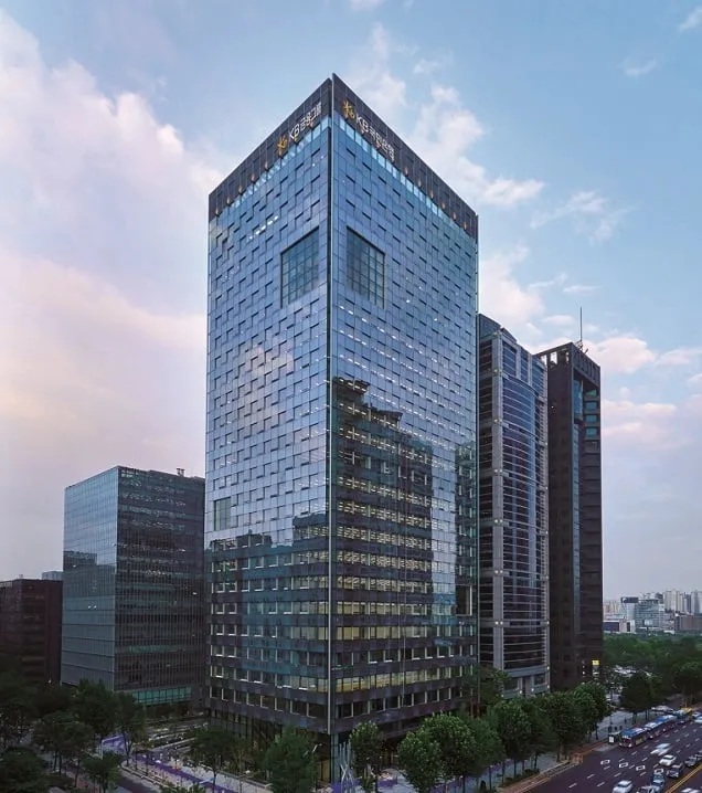 KB금융, 국내 최초 ‘기업가치 제고 계획’ 예고 공시 KB금융, 국내 최초 ‘기업가치 제고 계획’ 예고 공시