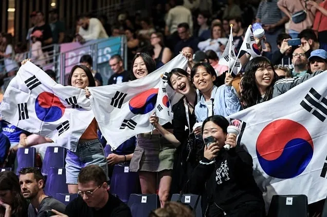 세계은행(WB), 한국을 중진국 함정 극복한 대표 사례로 꼽아 세계은행(WB), 한국을 중진국 함정 극복한 대표 사례로 꼽아