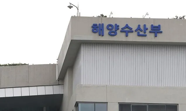 완도·남해 어촌 마을 빈집 정비 추진…“정주 여건 개선” 완도·남해 어촌 마을 빈집 정비 추진…“정주 여건 개선”